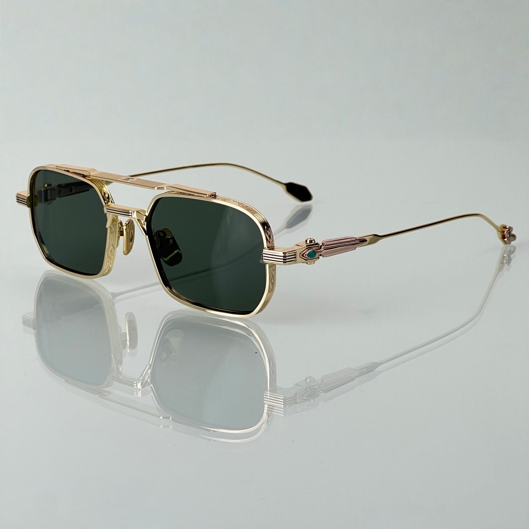 Street Fashion Photographers - DEAVER Titanium Square Sunglasses Unisex Japanese