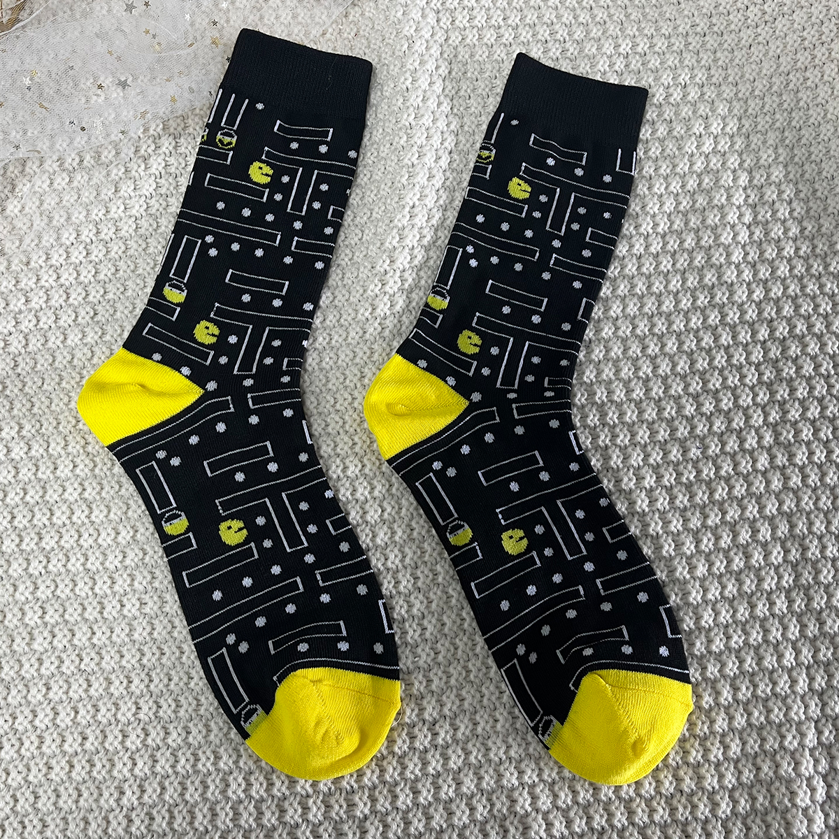 Street Fashion Game - 1 Pair Unisex Old School Game