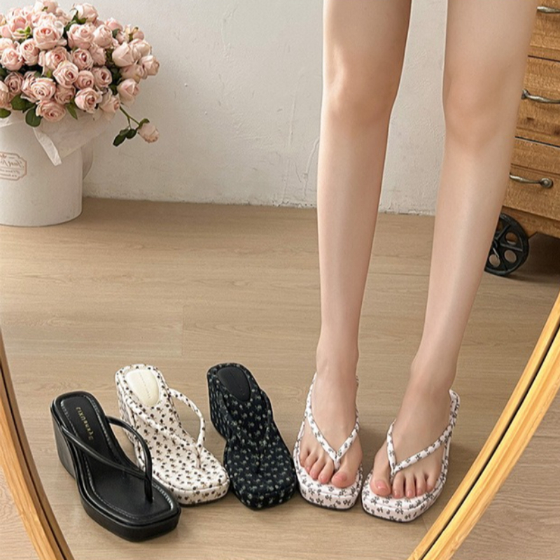 Street Fashion Clothes - Women Platform Wedge Heel Slippers Fashion