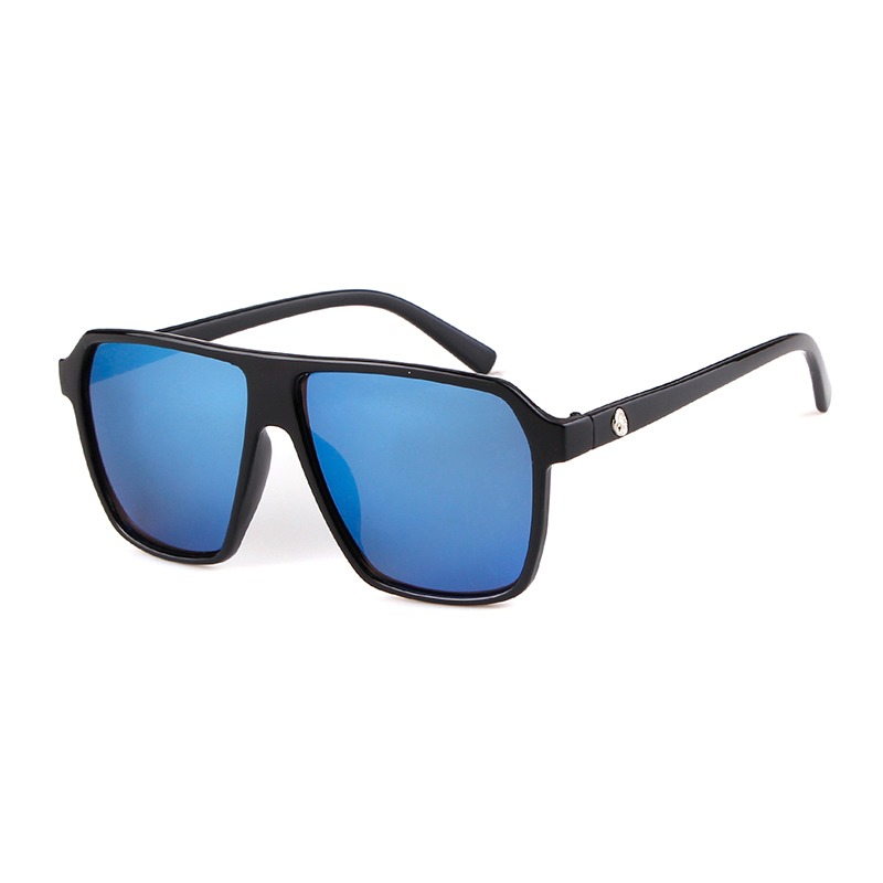 Street Style Retro Skull Rivet - Parade Fashion Street recensie en prijs