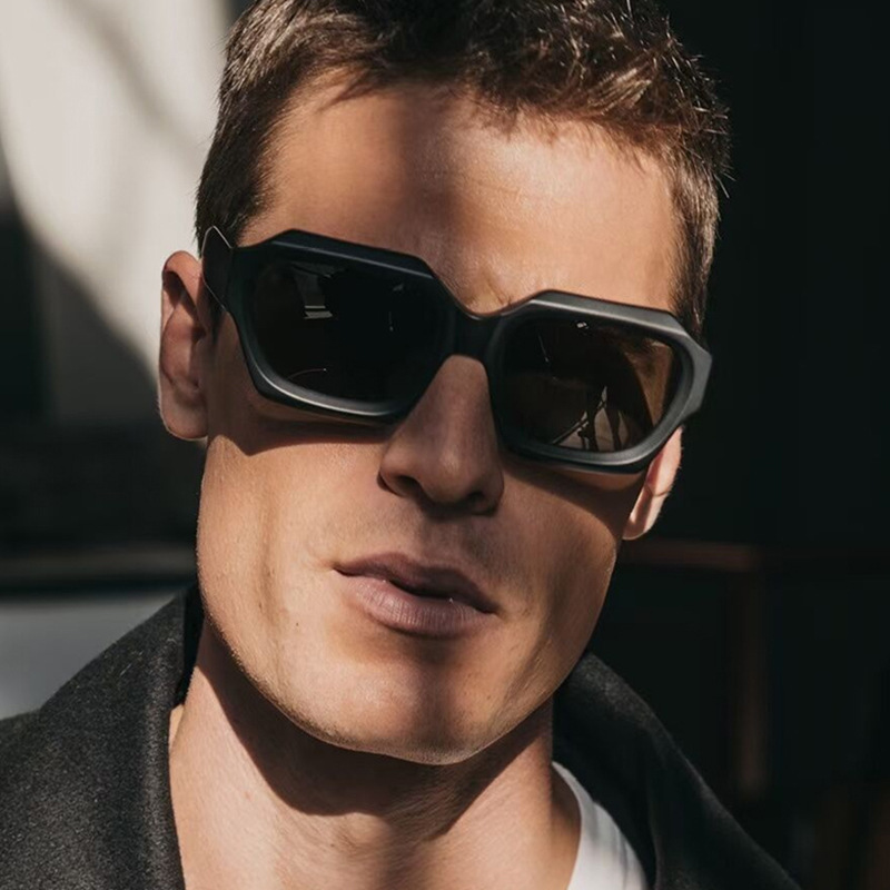 Simple Rough Frame Sunglasses  - Street Fashion Photographers recensie en prijs