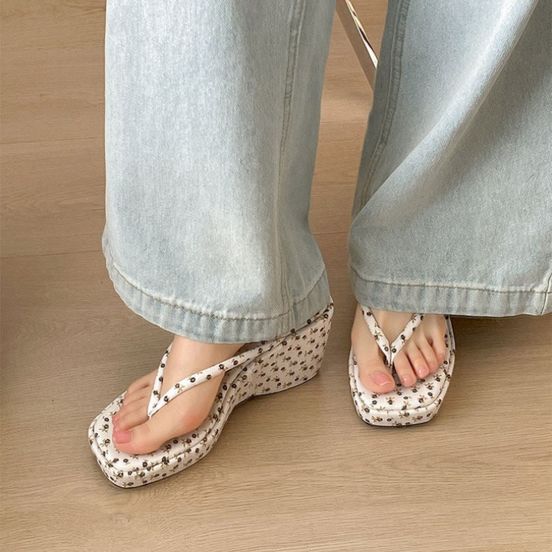 Women Platform Wedge Heel Slip - Street Fashion Clothes recensie en prijs